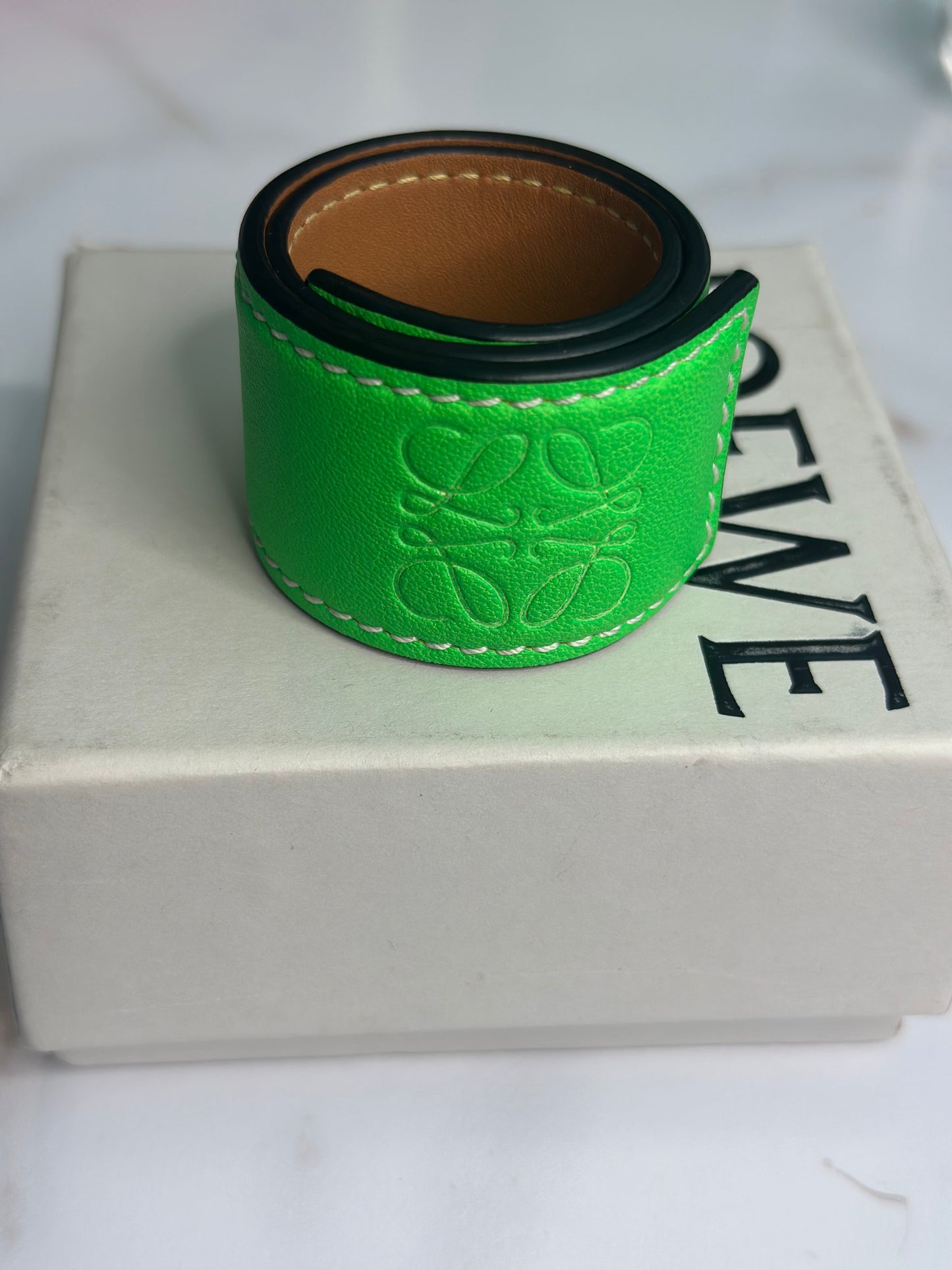 Pre-owned Loewe neon, green leather slap bracelet