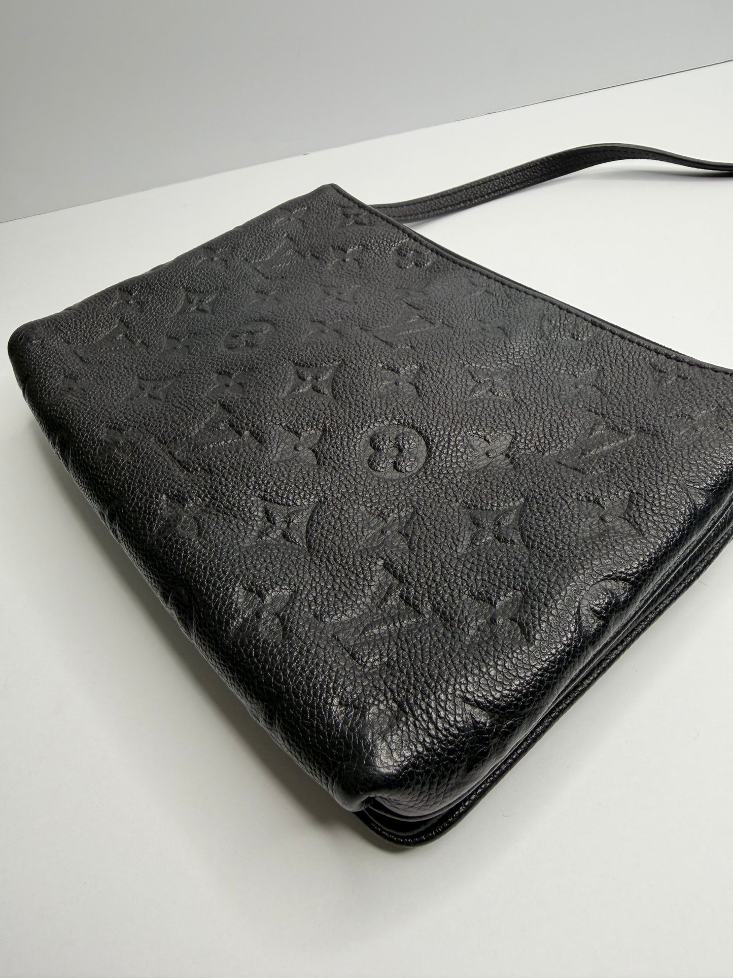 Pre-owned Louis Vuitton Empreinte Twice Black