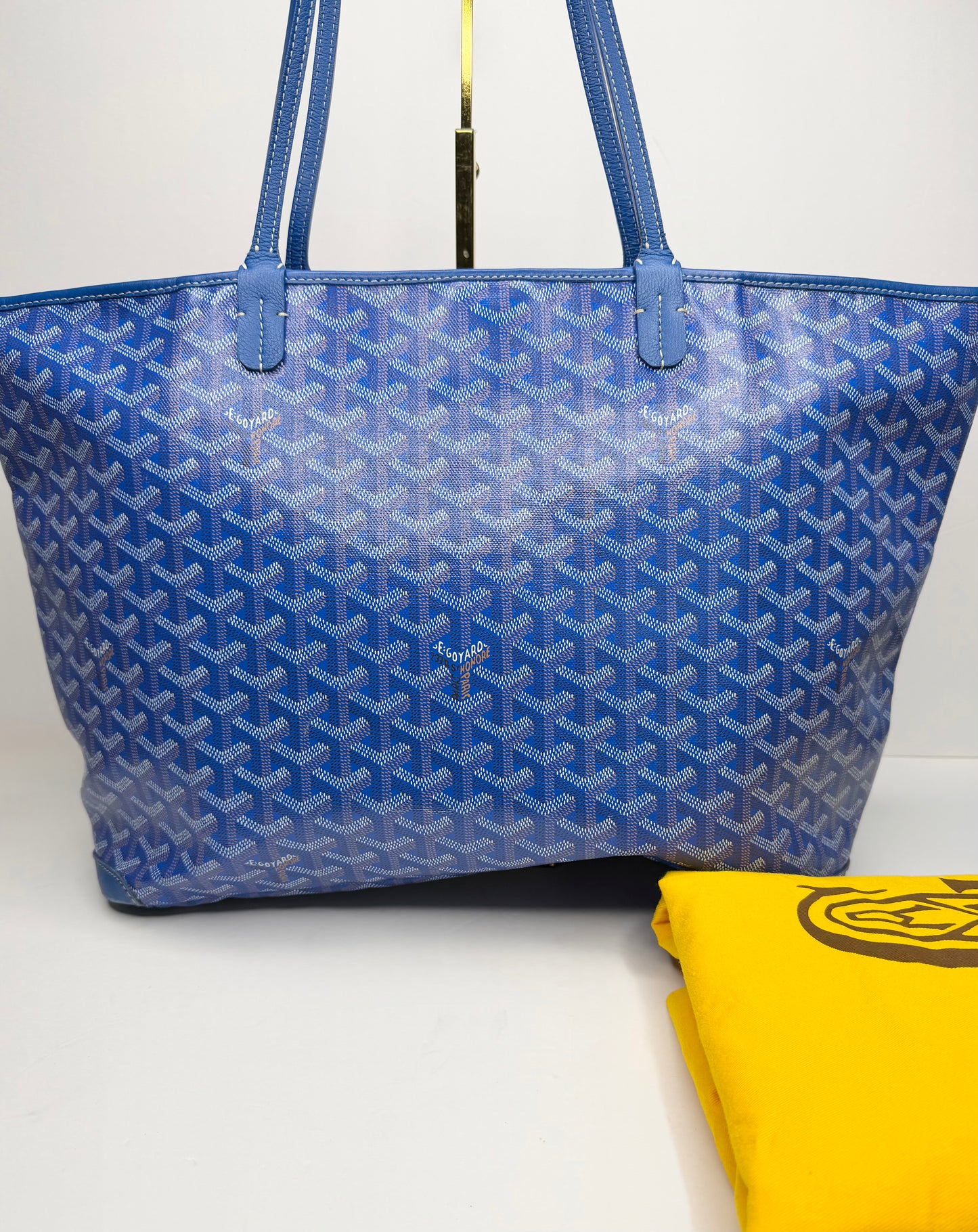 Pre-owned Goyard Artois MM goyardine canvas sky blue tote