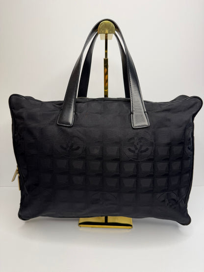 Pre-owned Chanel travel line nylon business bag