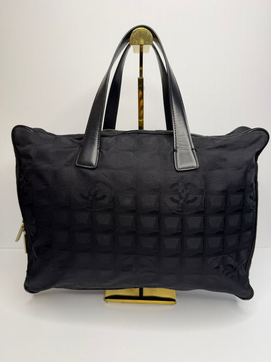 Pre-owned Chanel travel line nylon business bag