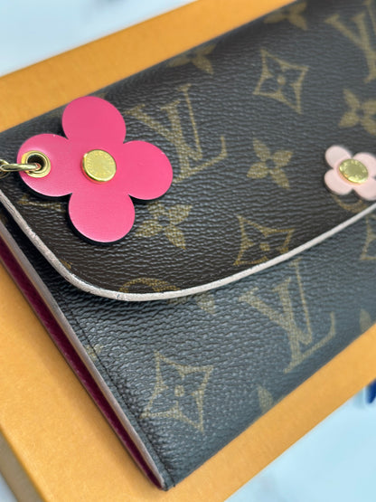 Pre-owned Louis Vuitton monogram canvas Bloom Flower Emilie Wallet
