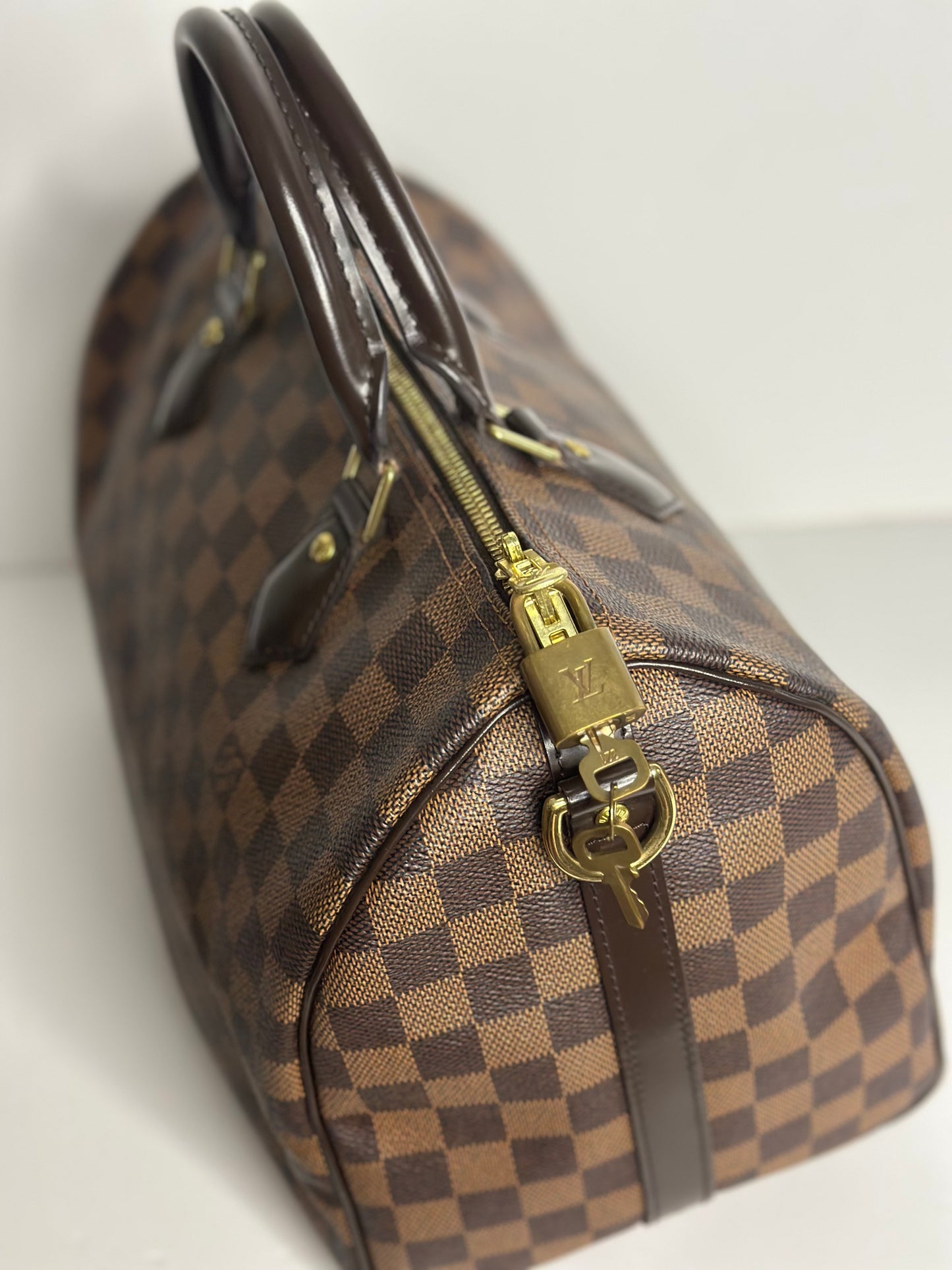 Pre-owned Louis Vuitton Damier Ebene Canvas speedy 30 bandolier crossbody