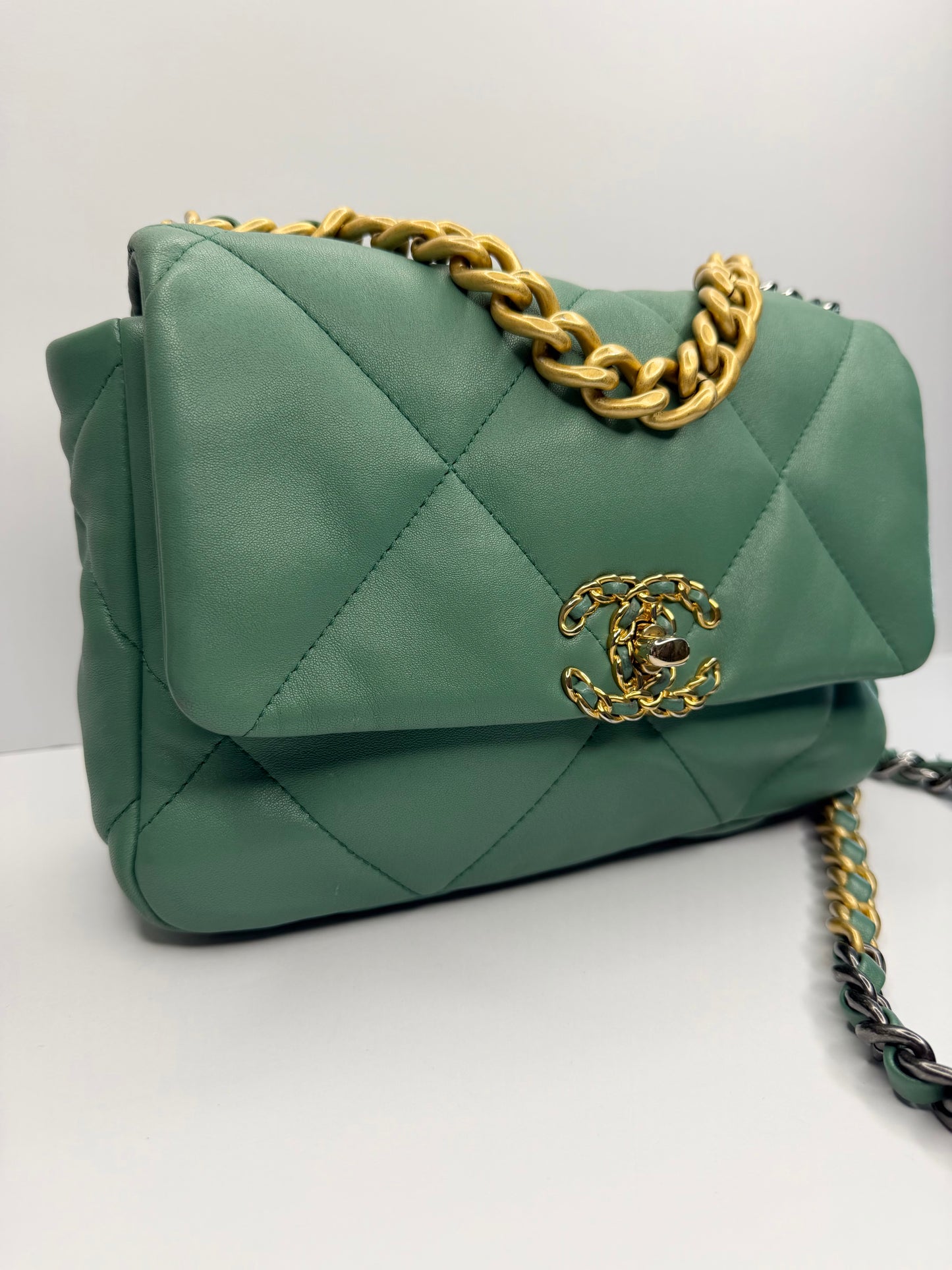 Pre-owned Chanel Lambskin Quilted Medium 19 Flap aquamarine crossbody