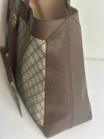 Pre-owned Gucci Soft GG Supreme tote bag in beige canvas and brown leather