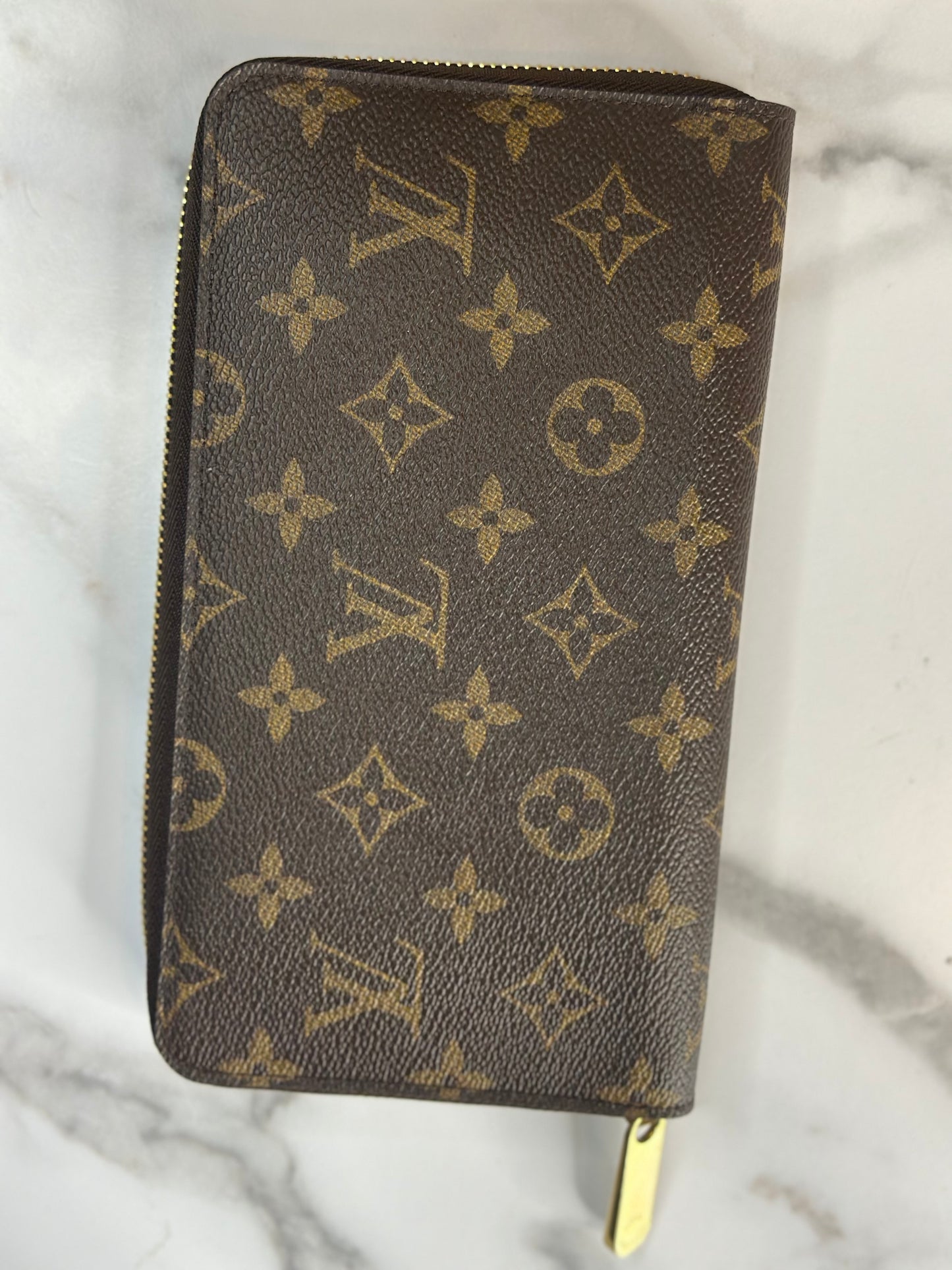 Pre-owned Louis Vuitton monogram canvas zippy organizer wallet