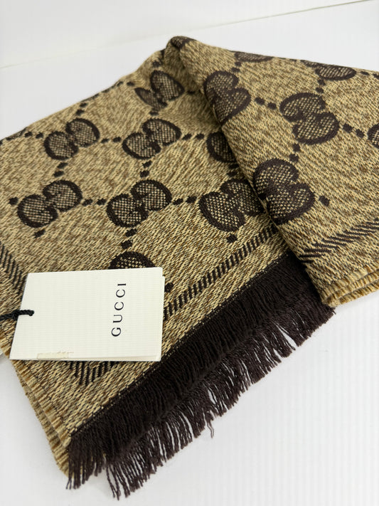 Pre-owned Gucci Jumbo GG Wool Blend Scarf