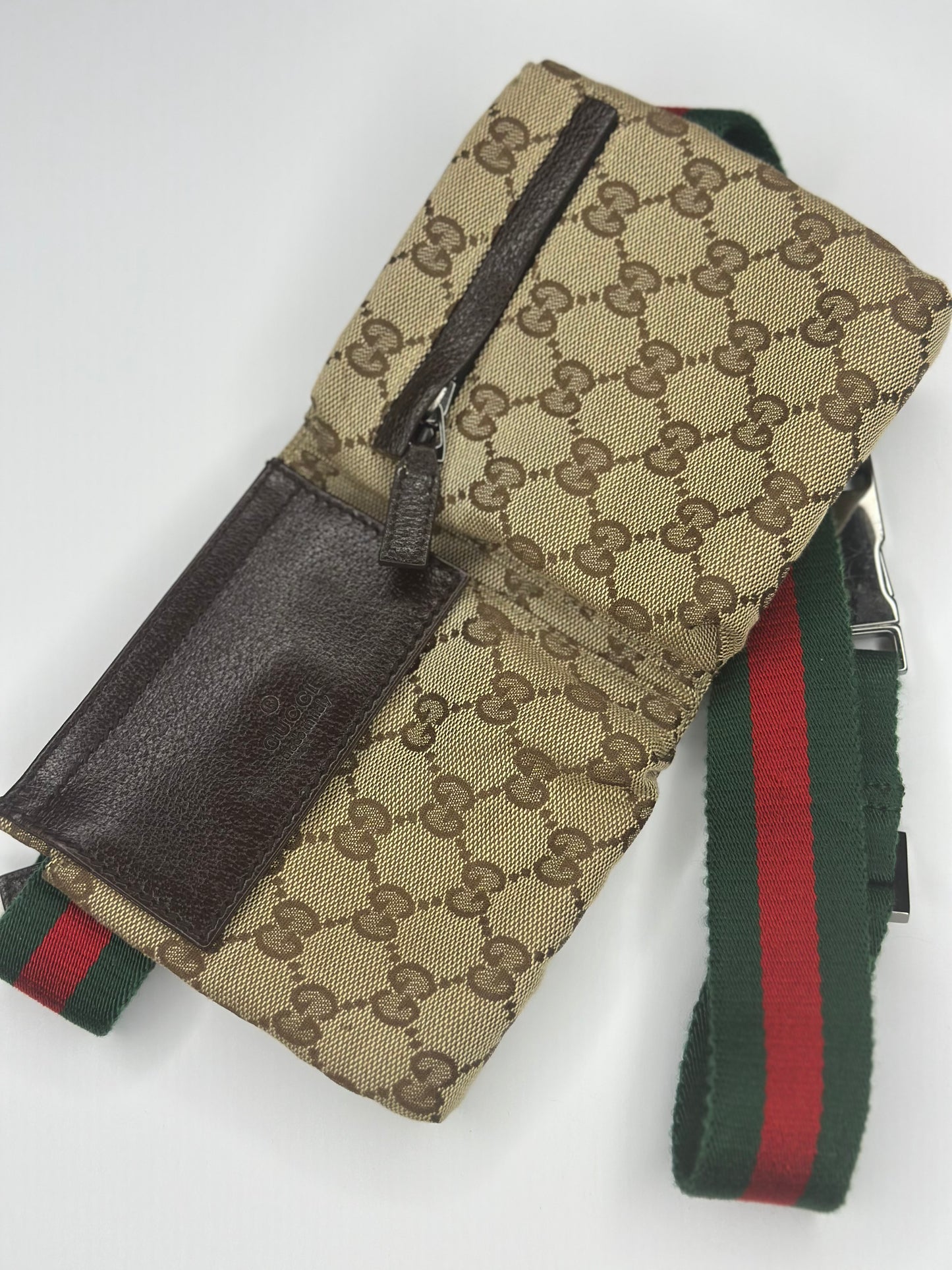 Pre-owned Gucci Gucci
GG Canvas Double Pocket Belt Bag