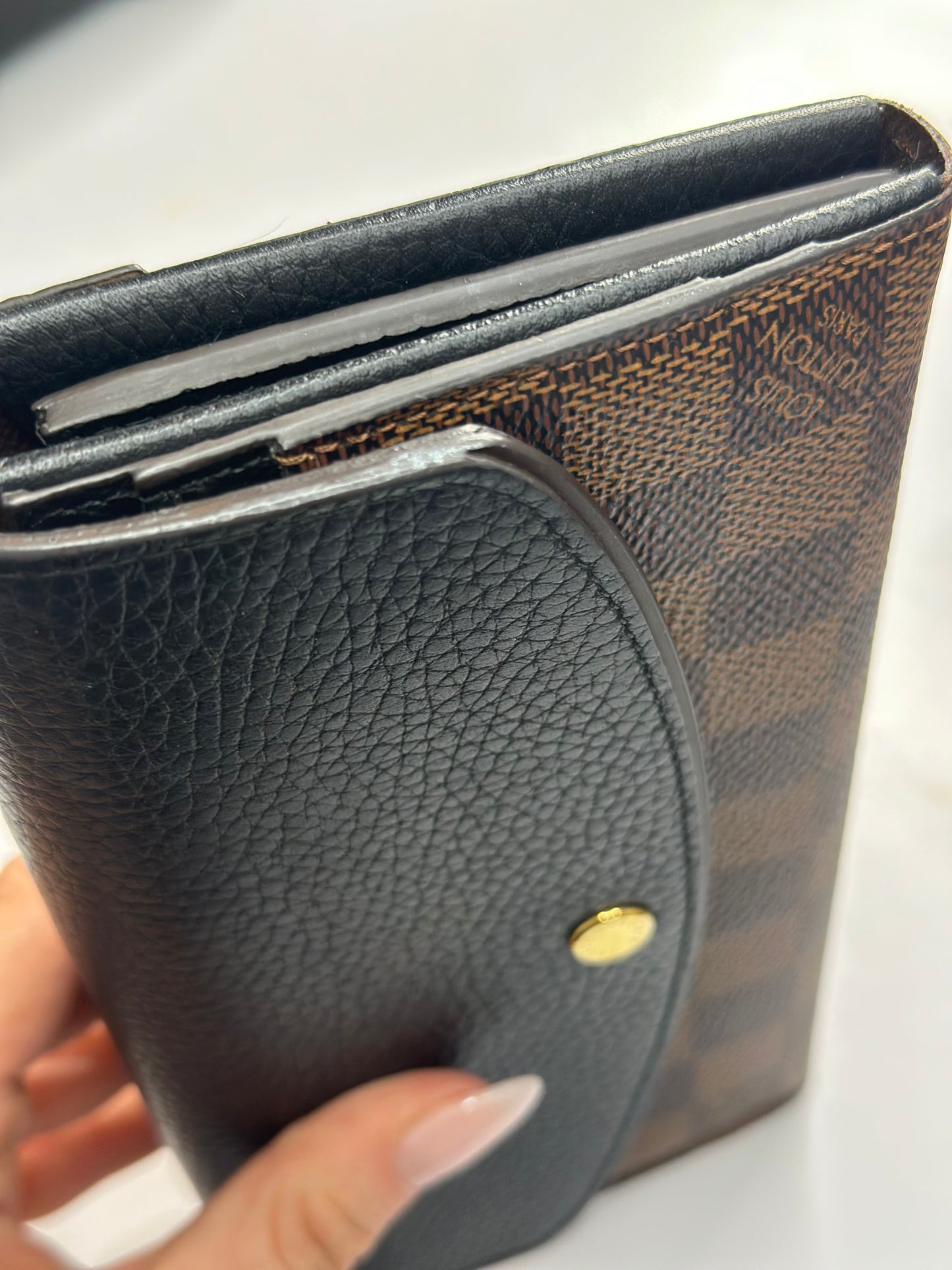 Pre-owned Louis Vuitton Normandy wallet in Damier Ebene canvas and black leather