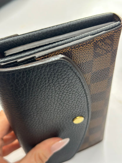 Pre-owned Louis Vuitton Normandy wallet in Damier Ebene canvas and black leather