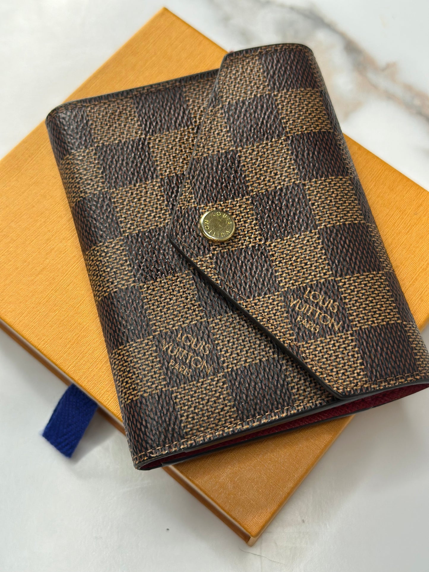 Pre-owned Louis Vuitton Damier Ebene canvas victorine wallet