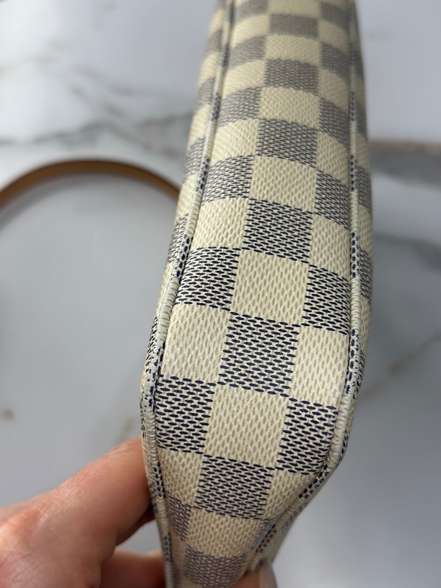 Pre-owned Louis Vuitton Damier Azur pochette accessories shoulder bag