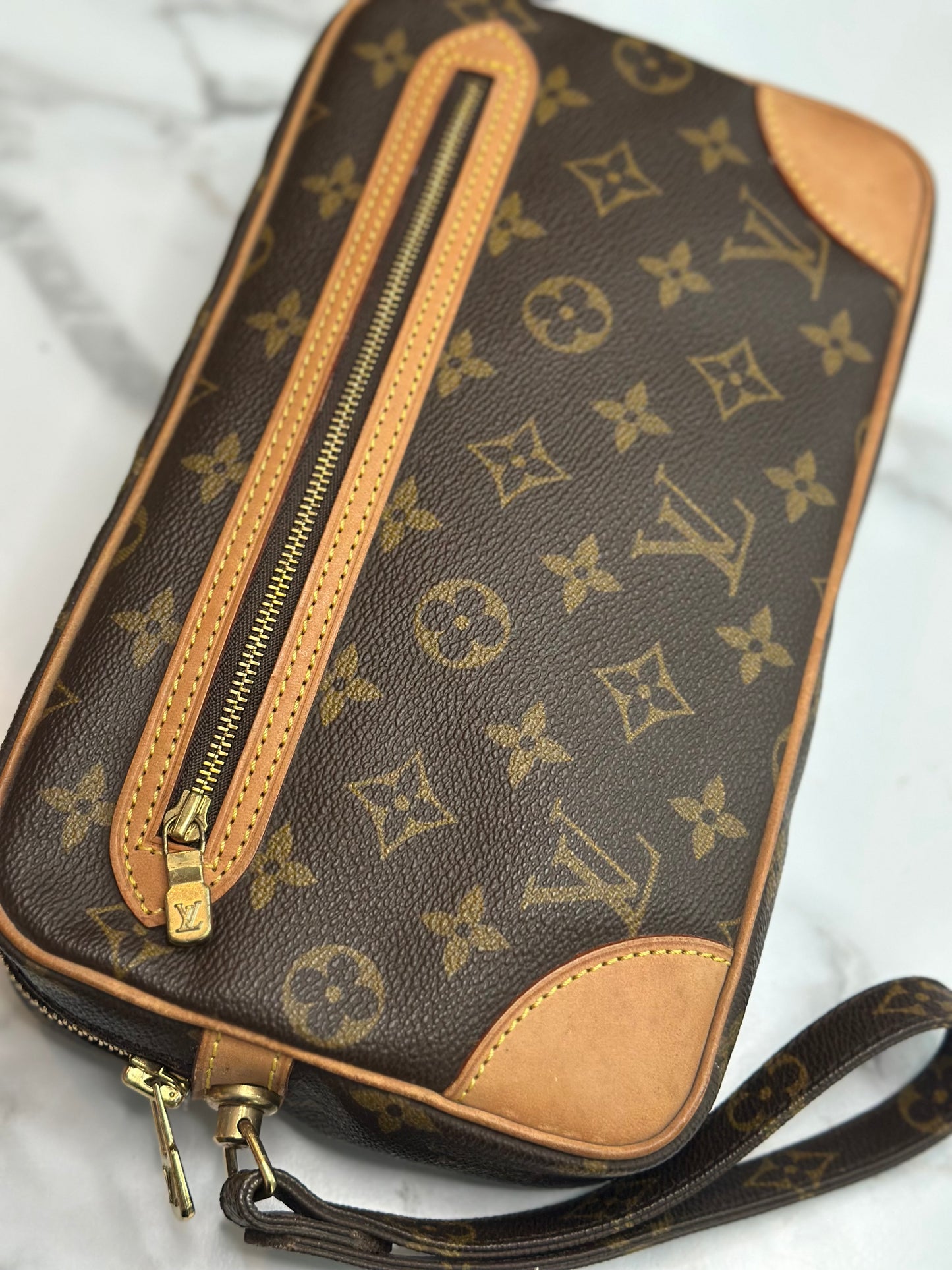 Pre-owned Louis Vuitton monogram canvas Marly Dragonne GM clutch