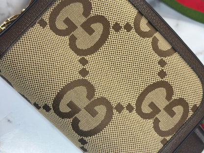 Pre-owned Gucci Horsebit 1955 Mini Shoulder Bag in beige and brown Jumbo GG canvas crossbody