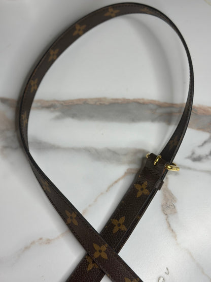 Pre-owned Louis Vuitton monogram pochette metis strap
