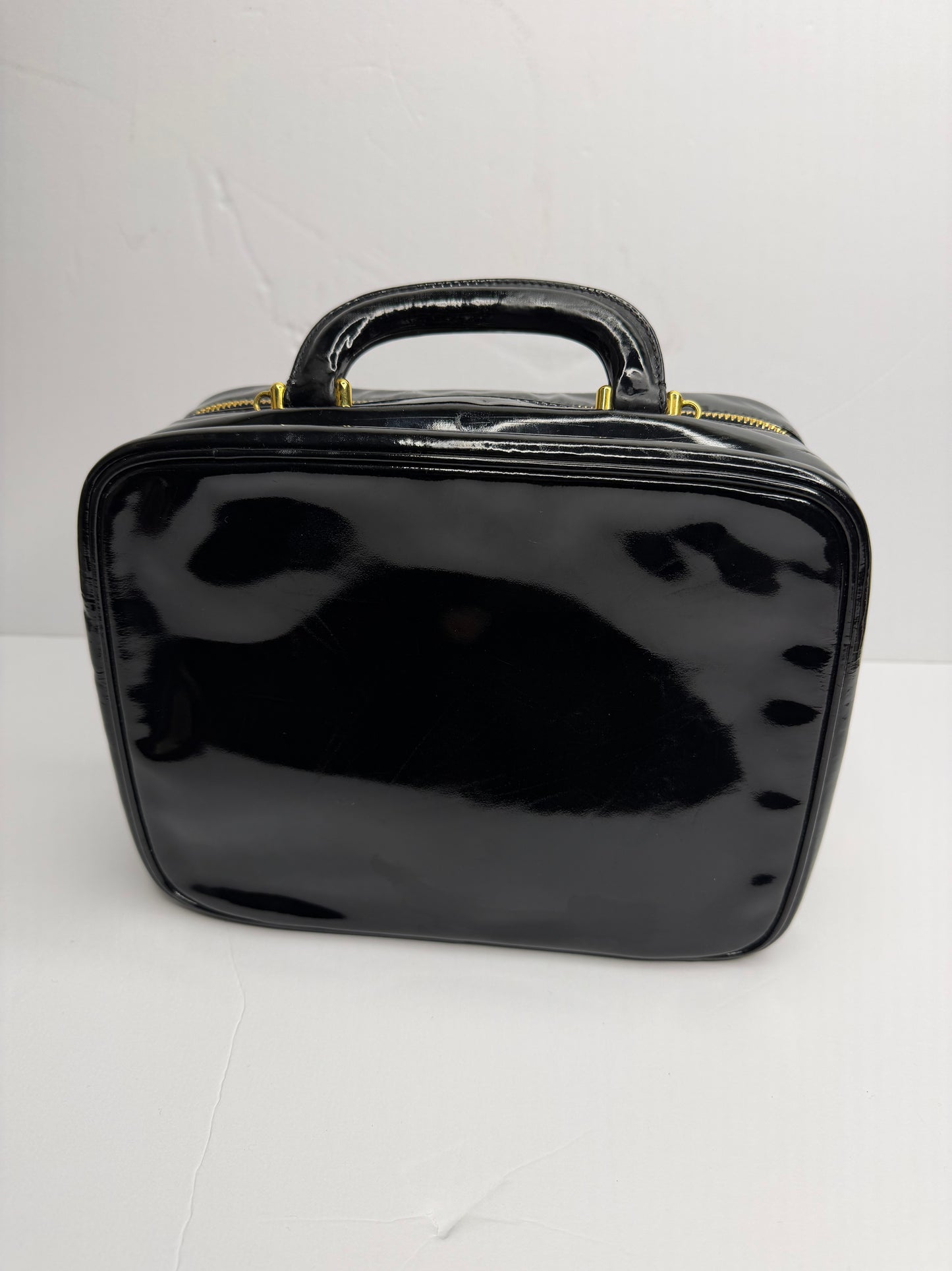 Pre-owned Chanel CC Coco Mark vanity top handle bag in black patent leather