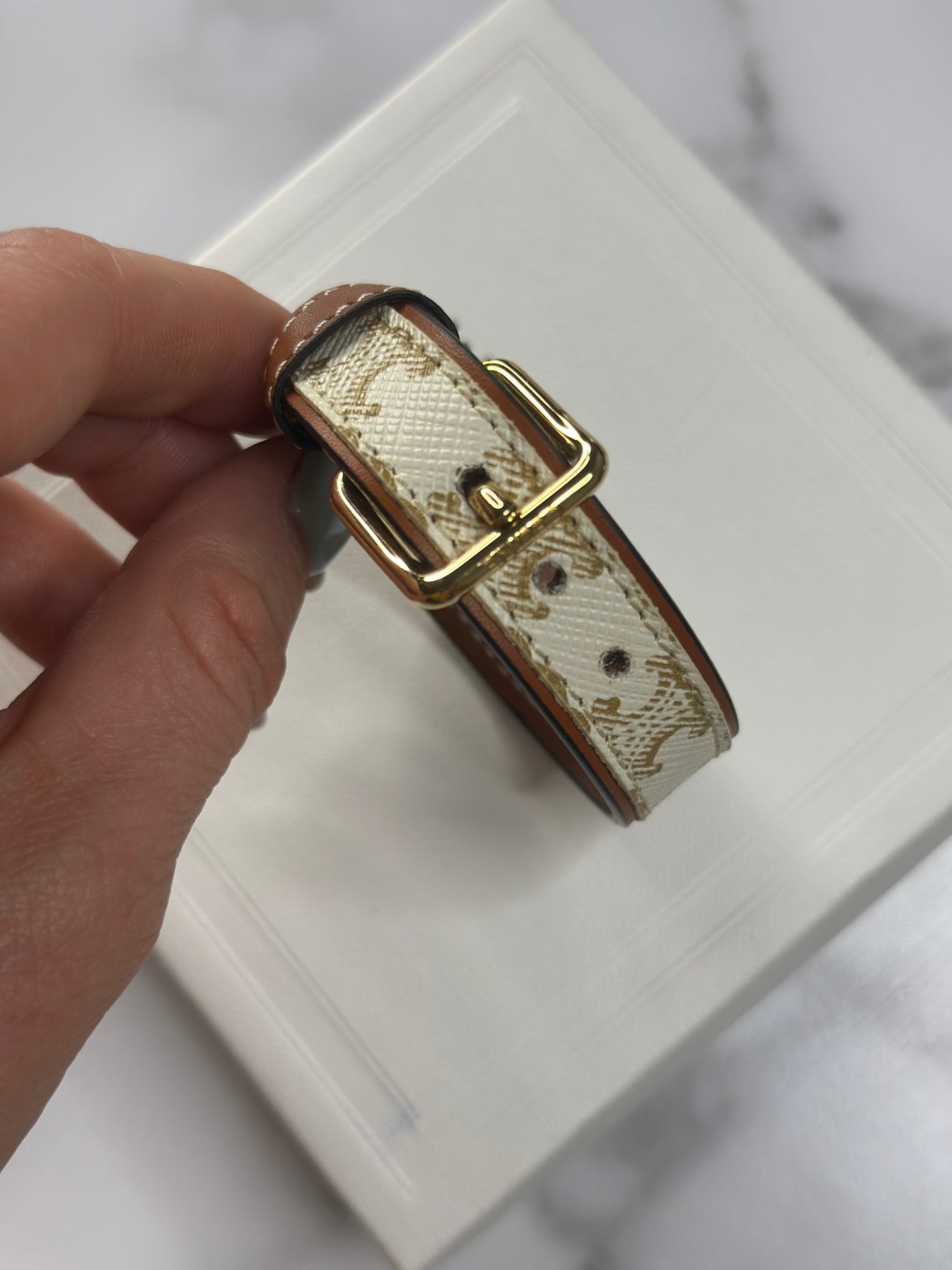 Pre-owned Celine Triomphe canvas x leather bracelet