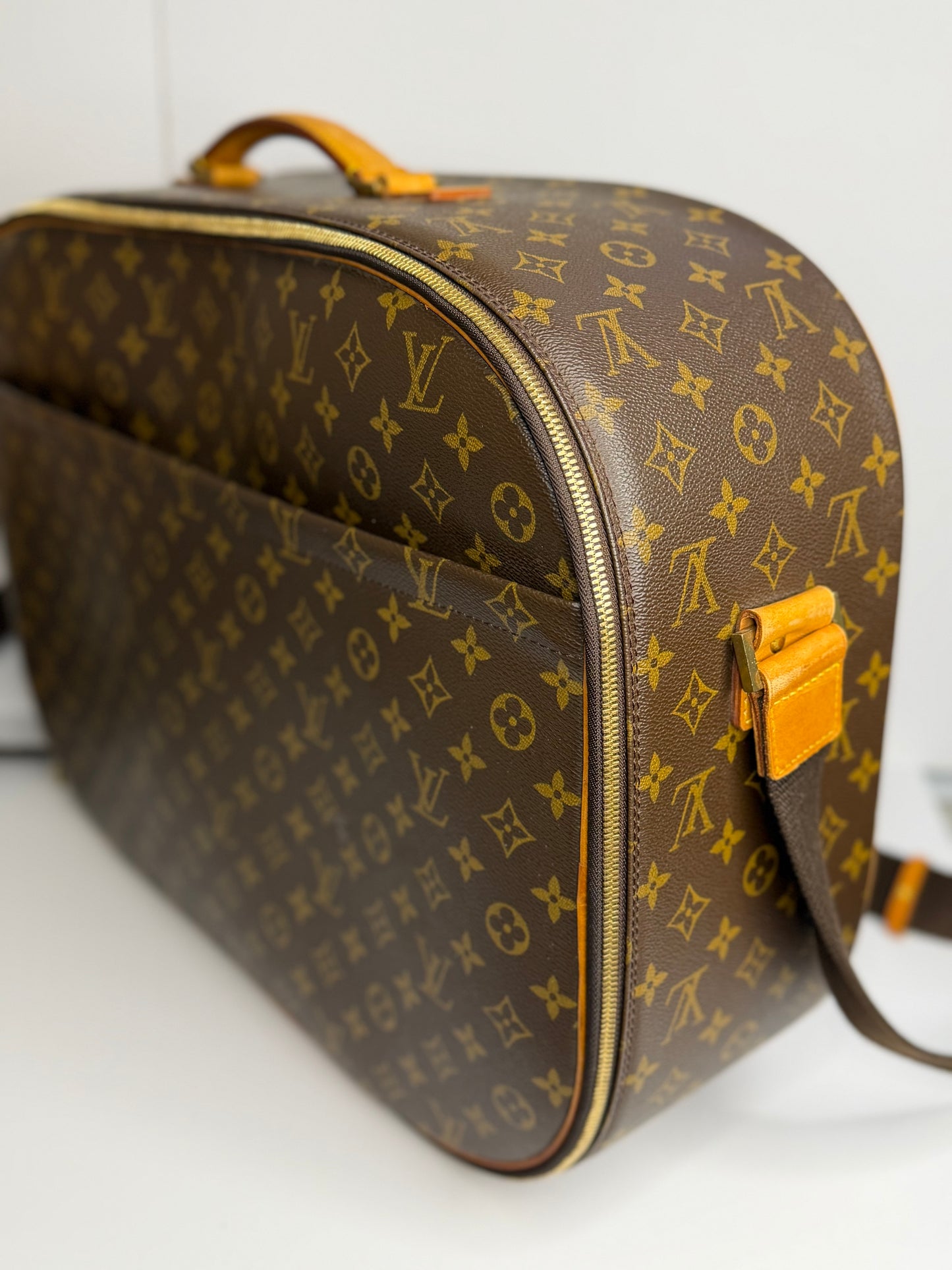 Pre-owned Louis Vuitton monogram canvas Packall GM luggage