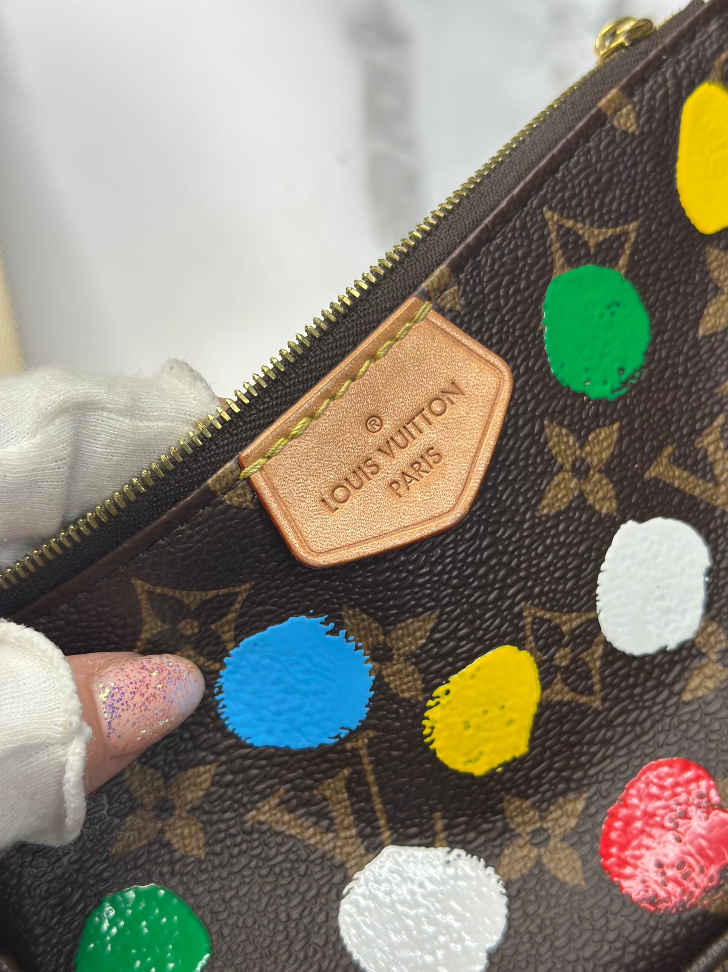 Pre-owned Louis Vuitton x Yayoi Kusama 2023 infinity dots Multi Pochette Accessoires crossbody