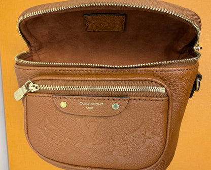 Pre-Owned Louis Vuitton Cognac empriente leather mini bumbag