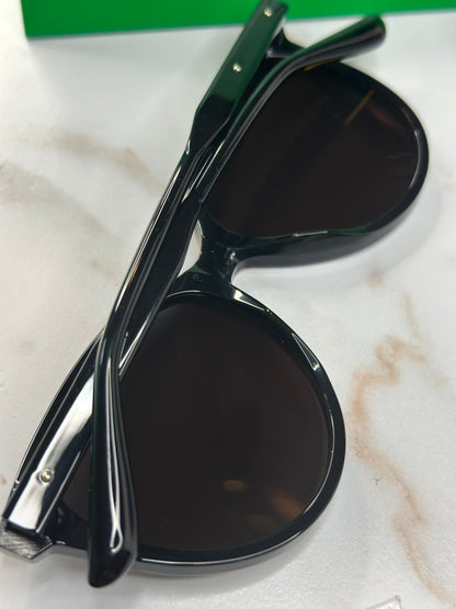 Pre-owned Bottega Veneta shiny black textured sunglasses