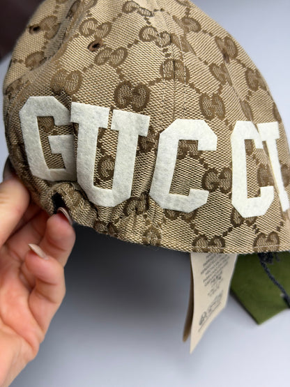 Pre-owned Gucci GG Canvas M baseball cap