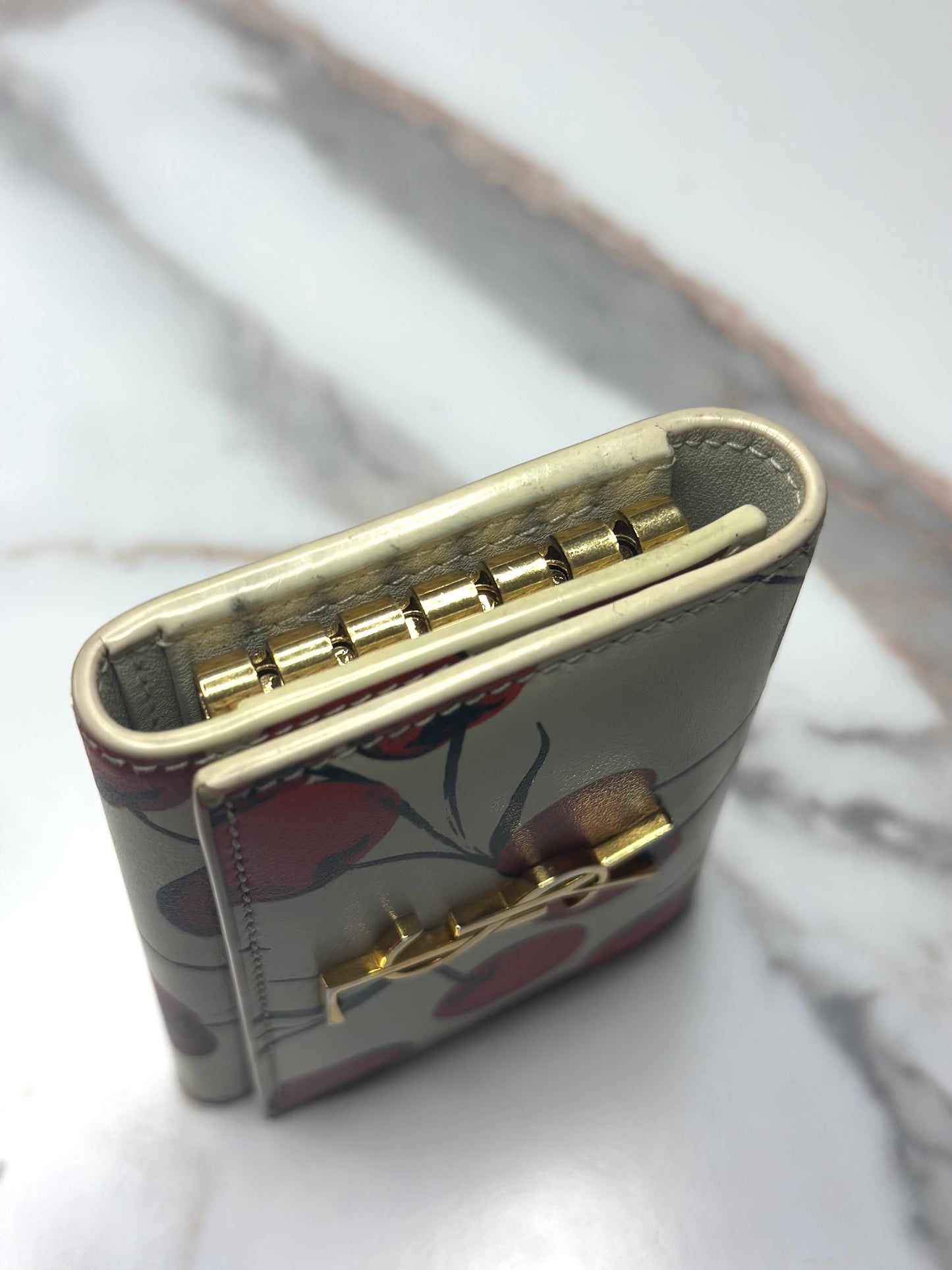 Pre-owned Saint Laurent Monogram Cherry Print Multicles six key holder