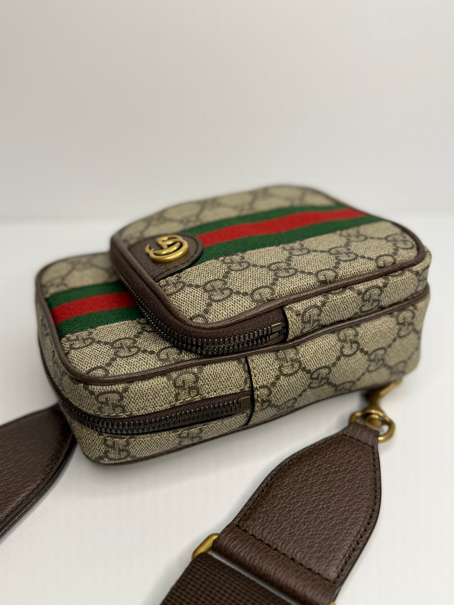 Pre-owned Gucci GG Supreme Monogram Web Mini Ophidia Messenger Brown