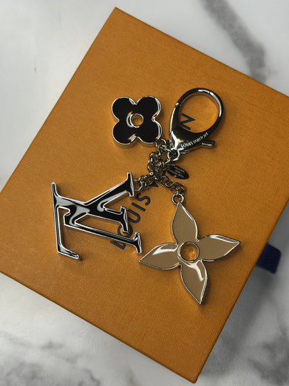 Pre-owned Louis Vuitton Fleur de Monogram Bag Charm