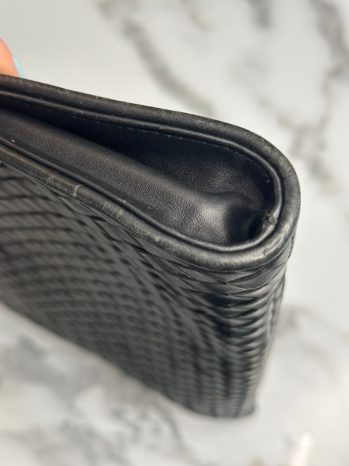 Pre-owned Bottega Venetta black Intrecciato woven clutch bag