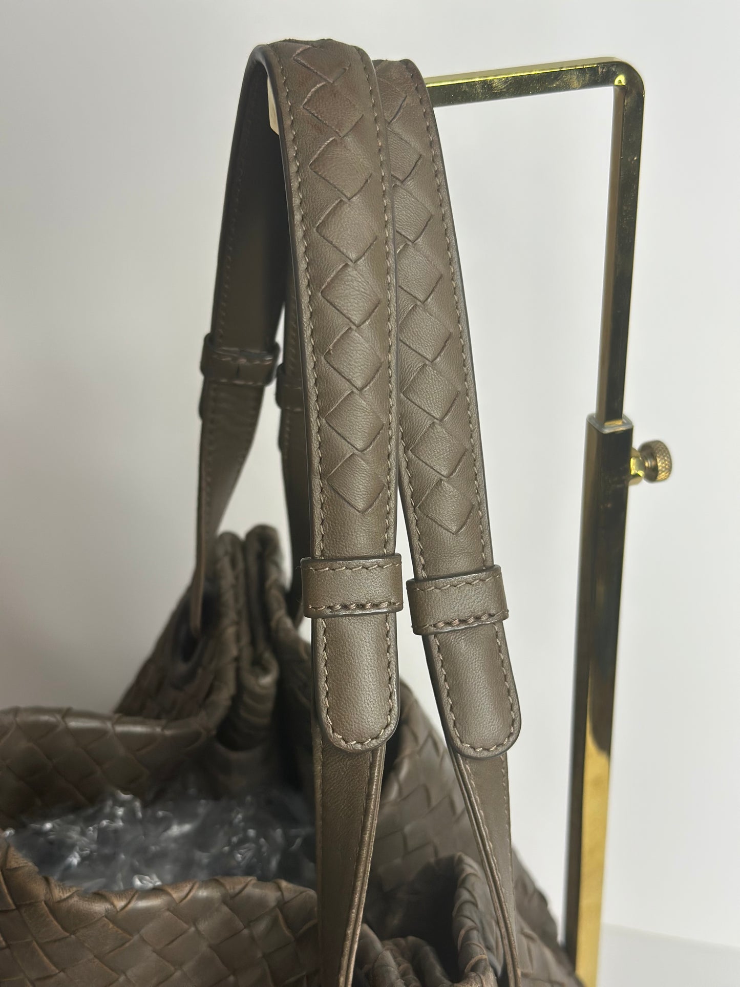 Pre-owned Bottega Veneta taupe-brown Intrecciato Tote