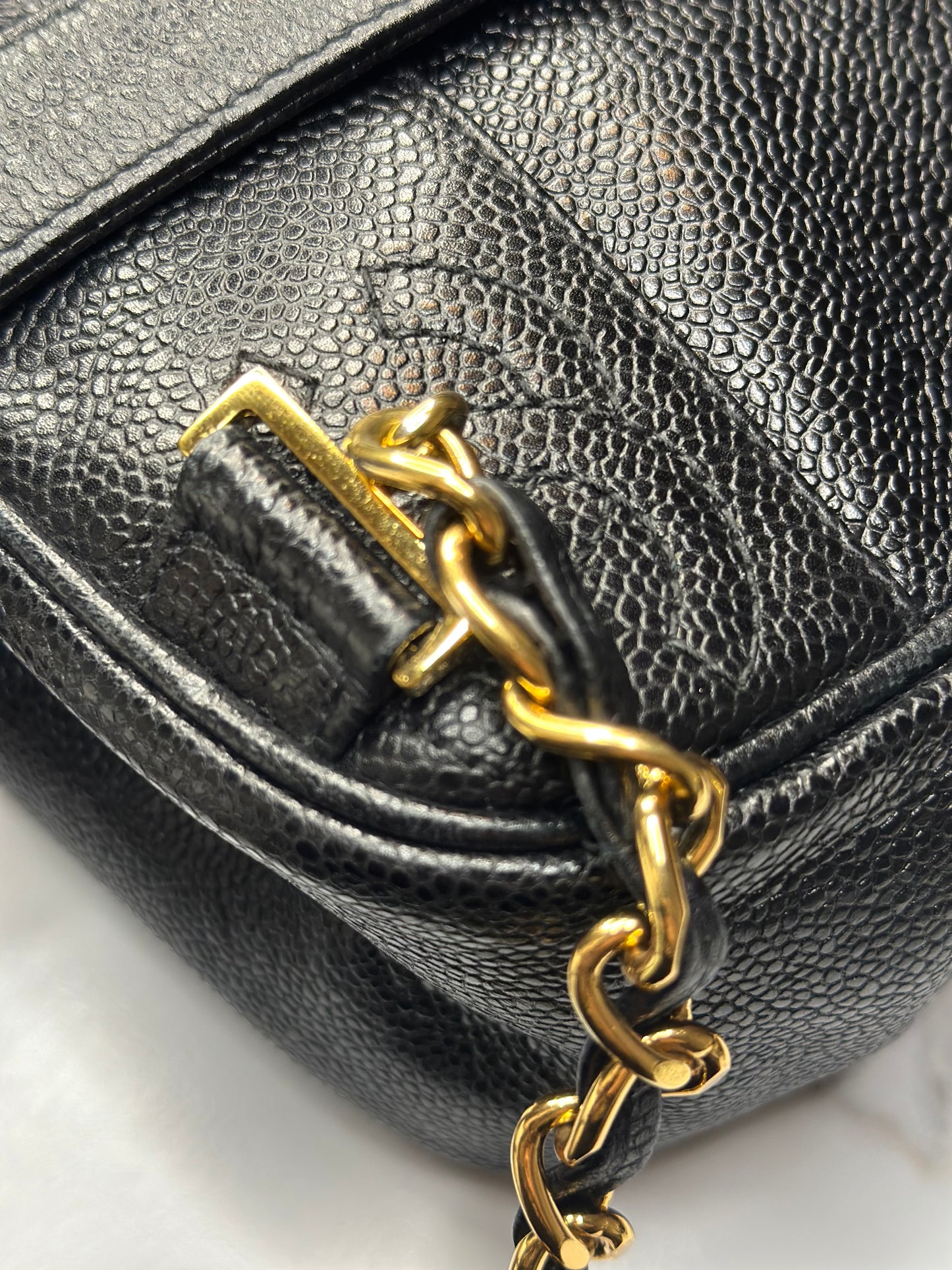 Pre-owned Chanel Black Caviar leather triple C vintage backpack 1996-1997