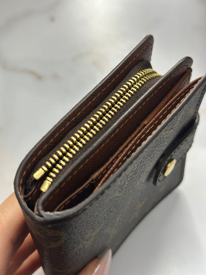 Pre-owned Louis Vuitton monogram canvas compact zippy wallet