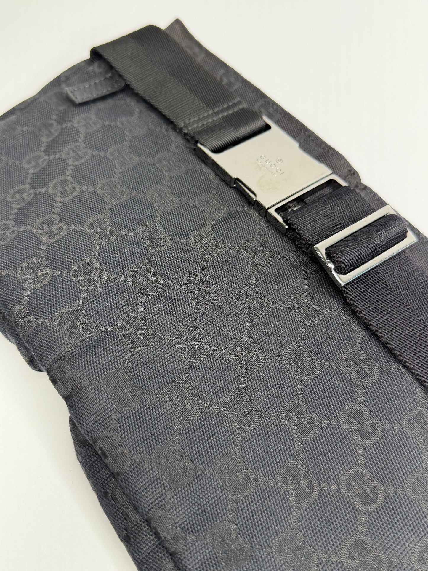 Pre-owned Gucci GG Canvas double pocket belt bag