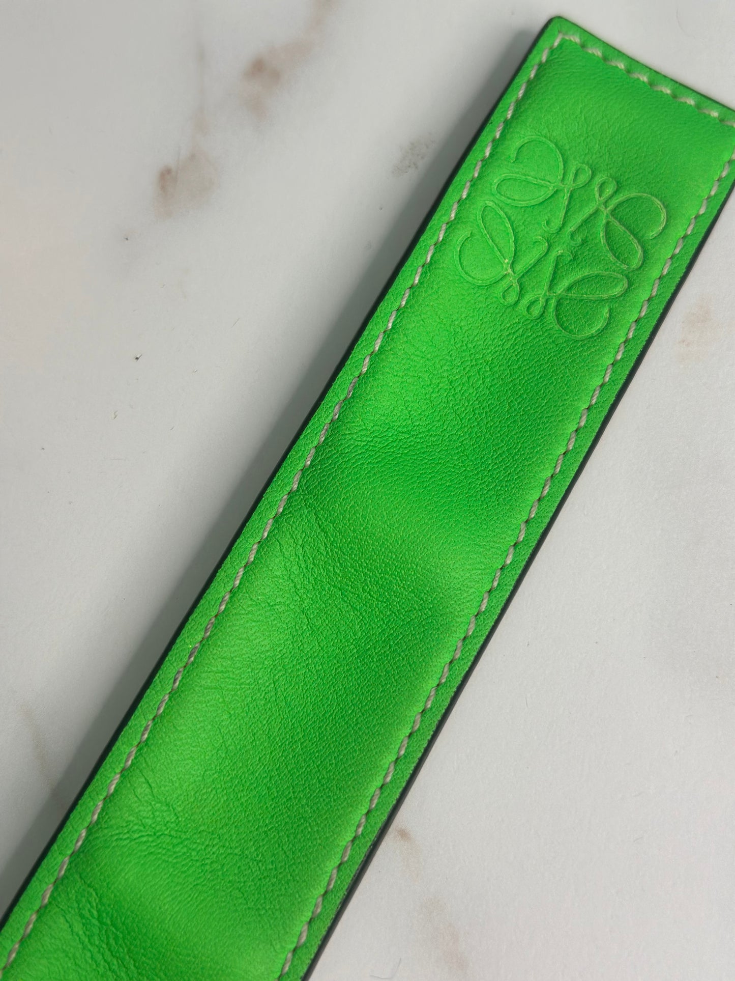 Pre-owned Loewe neon, green leather slap bracelet