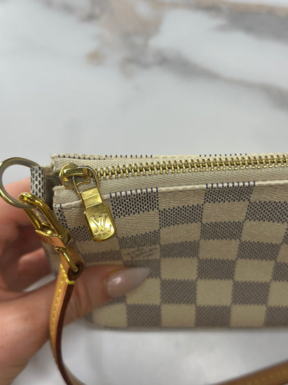 Pre-owned Louis Vuitton Damier Azur pochette accessories shoulder bag