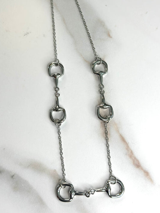 The lexintonian horsebit SLV necklace