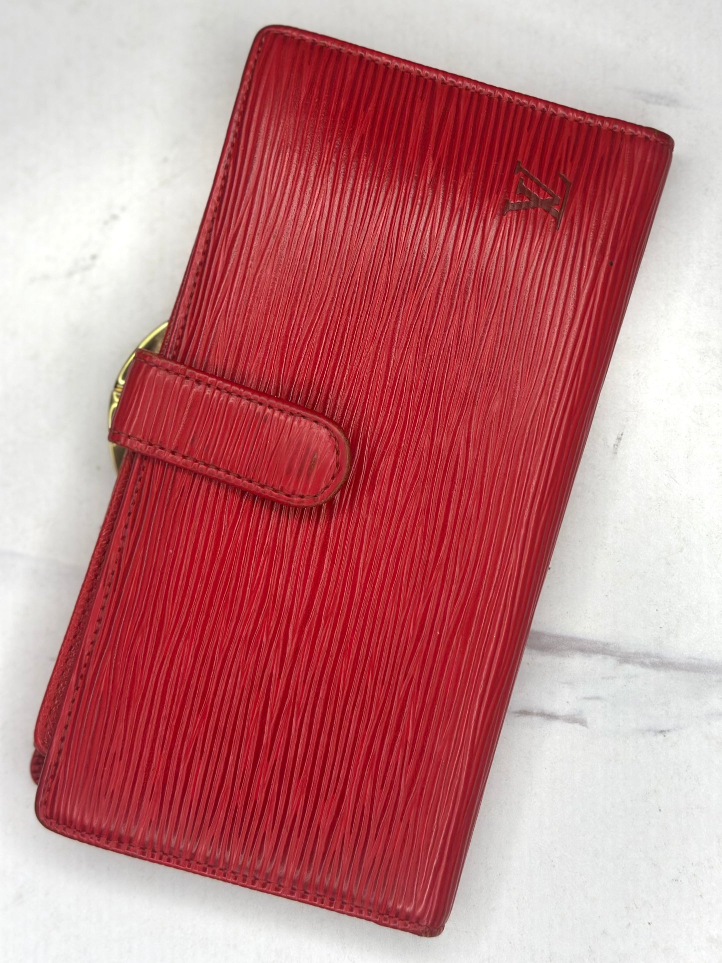 Pre-owned Louis Vuitton red Epi leather long wallet