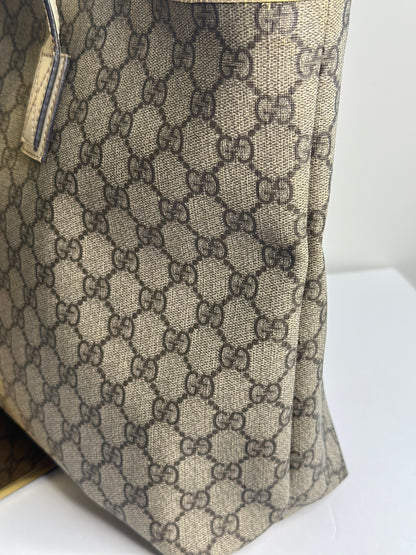 Pre-owned Gucci GG supreme canvas Joy shoulder tote