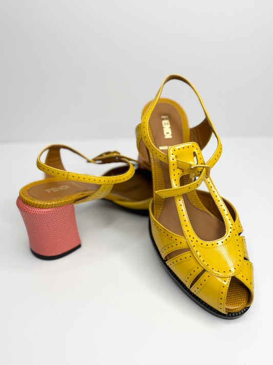 Pre-owned Fendi yellow patent leather Chameleon block heel sandals size 38