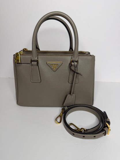 Pre-owned Prada Saffiano leather small two way tote