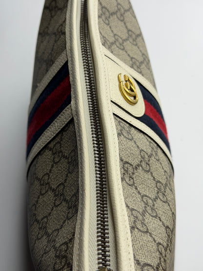 Pre-owned Gucci GG canvas toiletry bag
