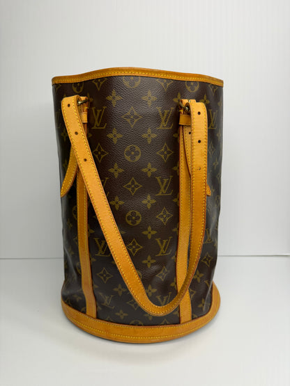 Pre-owned Louis Vuitton monogram canvas GM bucket bag shoulder tote
