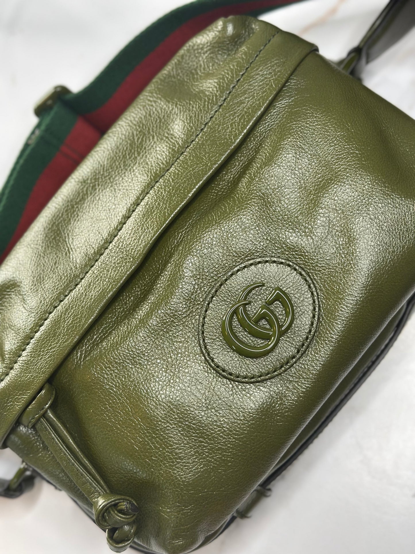Pre-owned Gucci khaki green Tonal GG Shoulder Bag Leather