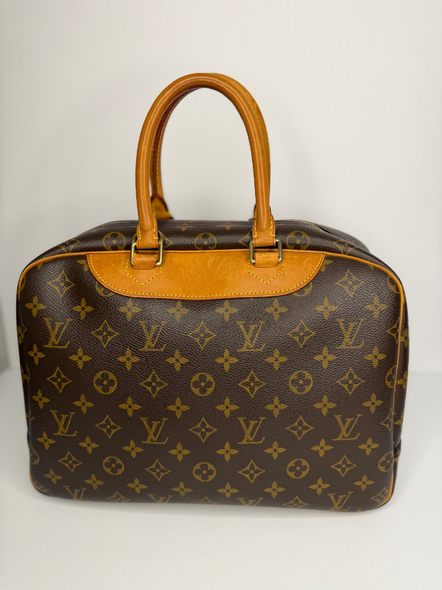 Pre-owned Louis Vuitton monogram canvas deauville tote