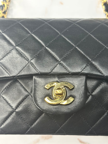Pre-owned Chanel 1991-1993 small black lambskin double flap shoulder bag