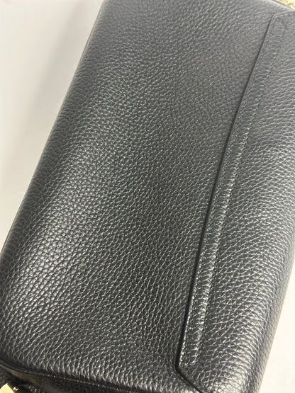 Pre-owned Gucci Black pebbled leather interlocking logo Soho, Crossbody and wallet
