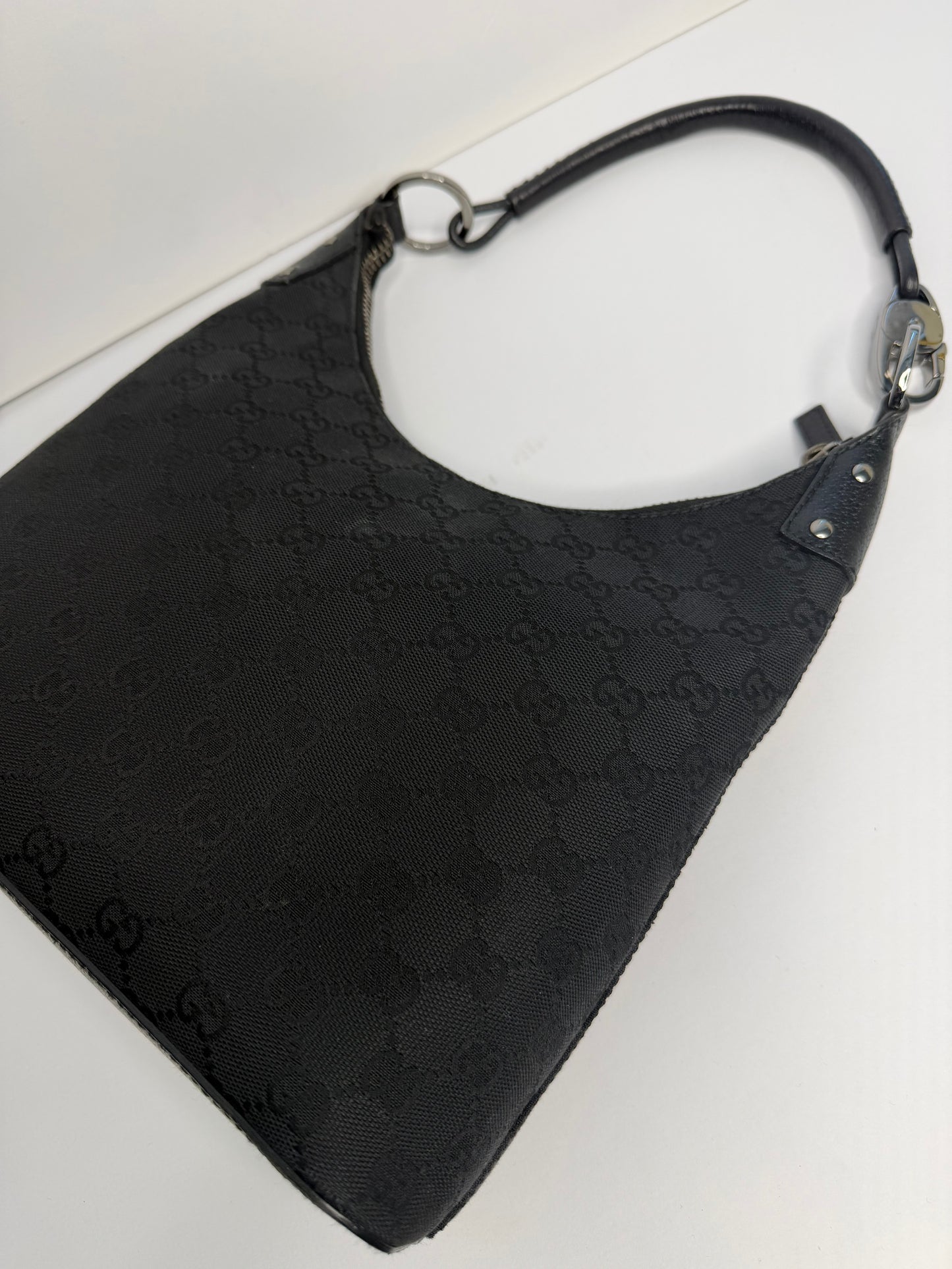 Pre-owned Gucci GG Black Canvas O-ring hobo shoulder bag