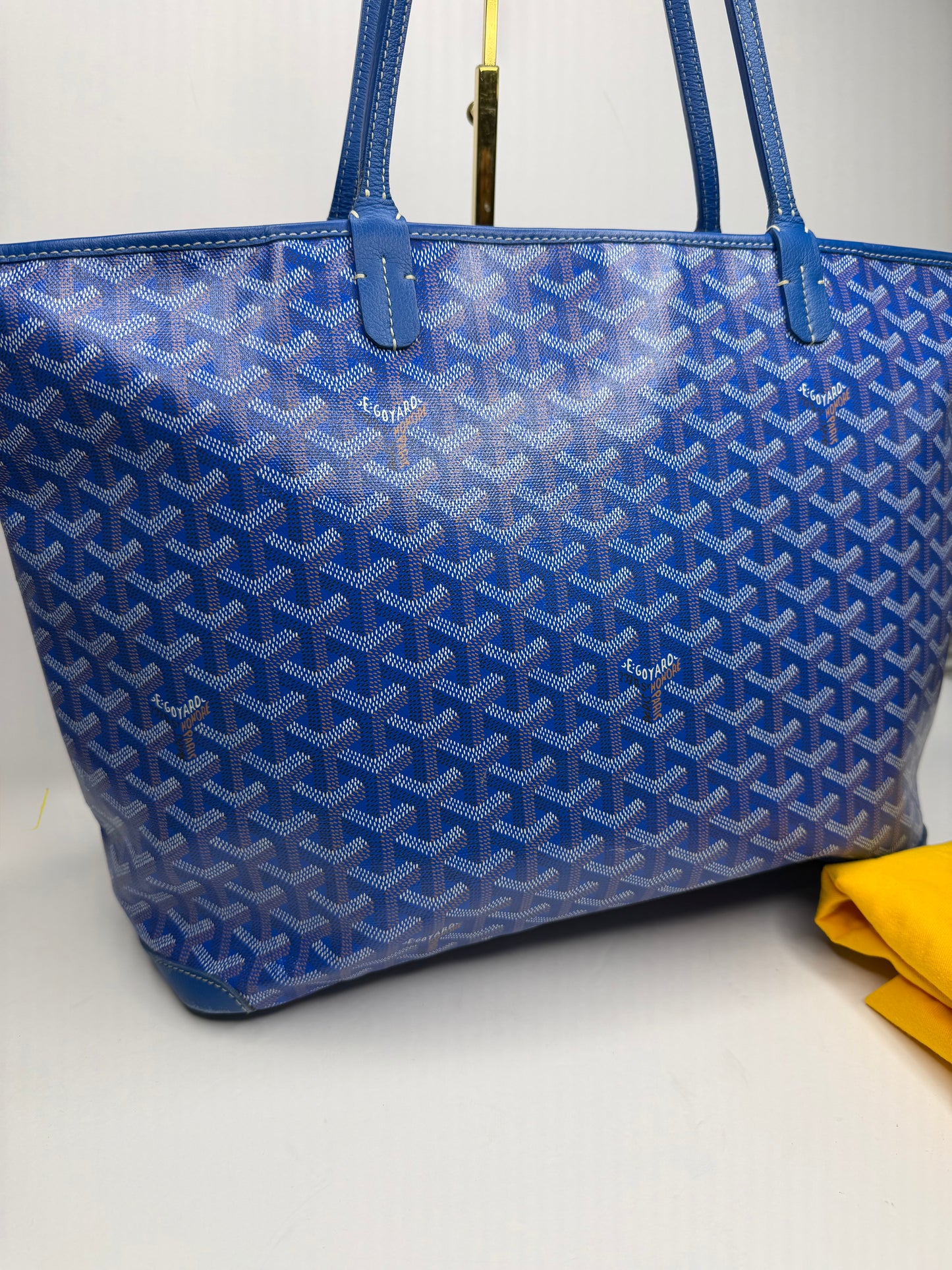 Pre-owned Goyard Artois MM goyardine canvas sky blue tote