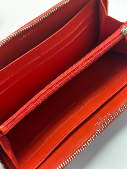 Pre-owned Chanel red quilted lambskin zippy wallet
